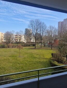 Kernsanierte - 4-ZKB ETW mit großzügigem Wohnbereich, 2 Balkonen und gehobener Ausstattung– Sehr günstiger Preis durch preisgünstiges Erbbaurecht! - Mannheim