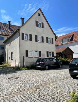 Ein gepflegtes, teils modernisiertes Einfamilienhaus mit viel Charme - Trochtelfingen
