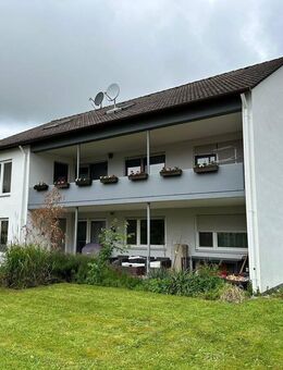 Vermietetes 5-Familienhaus mit 3 Garagen in stadtnaher Wohnlage - Crailsheim
