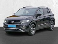 VW T-Cross, 1.0 TSI Move Dig, Jahr 2023 - Lehrte