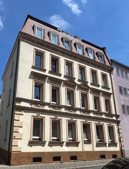 Attraktive Altbauwohnung mit Balkon - Langfristig vermietet in zentraler Stadtlage - Nürnberg