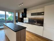 Moderne 4,5-Zimmer-Wohnung mit ca. 137 m², luxuriöser Ausstattung und Süd-Balkon – barrierefrei mit Aufzug! - Altenstadt (Waldnaab)