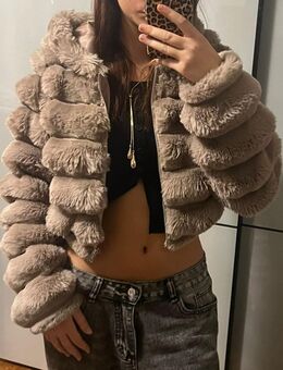 Damen kuschelige Jacke - München Milbertshofen-Am Hart