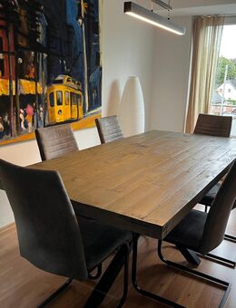 Holz Tisch Pinie mit 6 Stühlen - Bremen