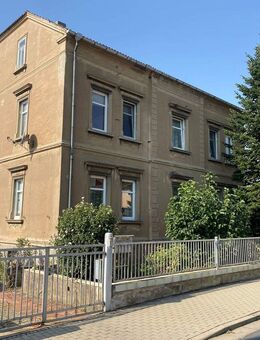 Großzügiges Wohnhaus mit Entwicklungspotenzial auf ca. 2.420 m² Grundstück in Weinböhla - Weinböhla