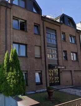 RHEINNÄHE VOLMERSWERTH: Helle 2-Zi-Wohnung mit Südwest-Balkon & Top-Anbindung - Düsseldorf