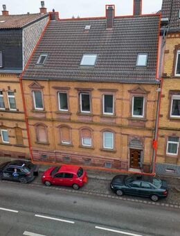 Voll. Saniertes 5-Parteien-Haus im Herzen von Pirmasens - Pirmasens