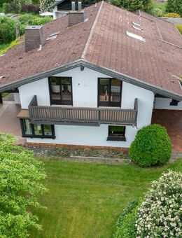 Großes Einfamilienhaus mit Grundstück und Sauna! - Nauort