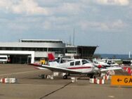 Flugbegeisterte „Sie“gesucht - Marburg