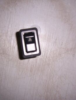 MB423385 Warnblinkschalter Mitsubishi Colt/Lancer/Lancer Kombi - Hannover Vahrenwald-List