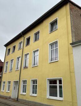 Saniertes Mehrfamilienhaus, in Grimmen, zu verkaufen - Grimmen