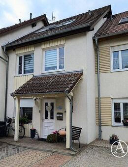 Gepflegtes, vermietetes Reihenmittelhaus mit Garten - Niemegk