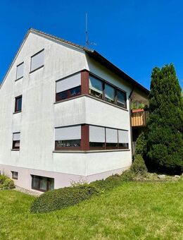 Gepflegtes Dreifamilienhaus in Welzheim zu verkaufen - Welzheim