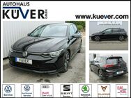 VW Golf, 1.5 eTSI R-Line 18, Jahr 2023 - Hagen (Bremischen)