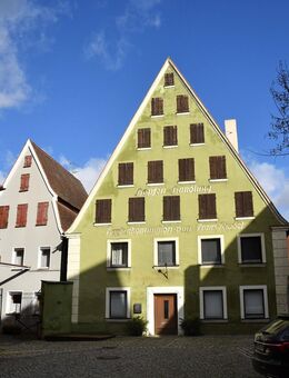 Ehem. Hopfenbauernhaus (E) zum Selbstausbau für große Familie oder Wohngemeinschaft mit Garten und Stellplatz - Spalt