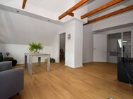 Charmante, großzügige Dachgeschosswohnung mit Loggia und Einbauküche in Friesoythe - Friesoythe