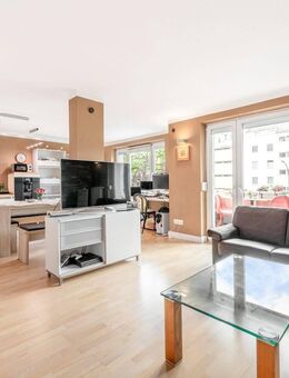 AIGNER - Gut angebundene 2,5-Zimmer-Wohnung mit Westbalkon in München-Ramersdorf - München