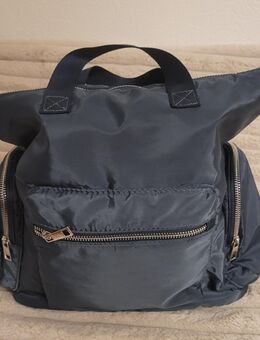 Umhänge+Rucksacktasche. SEHR GUTER ZUSTAND. TOP - Völklingen Zentrum