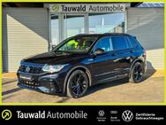 VW Tiguan, 2.0 TSI R-Line BLACK IQ 19, Jahr 2021 - Erlangen