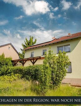 Großzügiges Wohnhaus mit Garten, zwei Garagen und Solarthermie - Rudolstadt