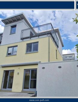VON POLL OBERURSEL: Stressfrei einziehen! Großzügiges Reihenendhaus in beliebter Lage von Oberursel - Oberursel (Taunus)