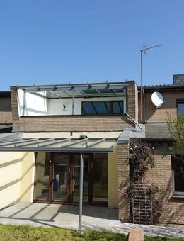 Landwirtschaftlicher Hof mit Perspektive, großes Wohnhaus sowie mehrere Nebengebäude in Ortslage - Kletzin