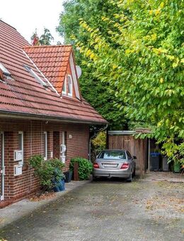 Gemütliche Dachgeschosswohnung mit Carport - Oldenburg