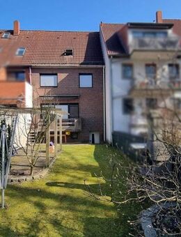 Handwerkerhaus mit 6 Zimmern, Garage und pflegeleichtem Garten in Top-Lage von Bremen-Gröpelingen! - Bremen