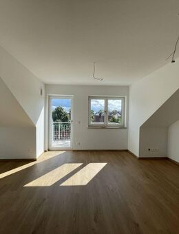 ***Erstbezug - 2-Zimmer Wohnung mit Balkon im Dachgeschoss*** - Regensburg