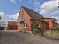 Verwirklichen Sie Ihre Wohnträume - Einfamilienhaus mit Potenzial auf großzügigem Grundstück - Ziethen (Schleswig-Holstein)