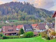 Schöner Ausblick, tolle Lage, Topp Preis! ETW mit großer Terrasse und Carport - Alpirsbach