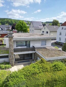 Traumbungalow in bevorzugter Wohnlage - mit Pool und Sauna - hier lohnt jede Investition! - Arnsberg