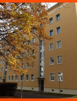 Attraktive 3-Raum-Wohnung// frisch renoviert// tolle Lage// mit Balkon - Gera