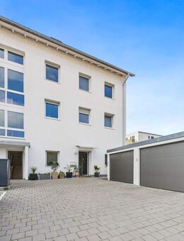 Moderne 4,5-Zimmer EG-Wohnung mit Terrasse, Gartenanteil und hochwertiger Ausstattung - Esslingen (Neckar)