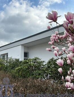 Zeitlos elegantes Wohnhaus mit Pool in idyllischer Stadtrandlage - Saarbrücken