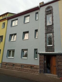 Charmantes 4-Familienhaus mit 5,0% Rendite in der südl. Innenstadt von Merseburg - Merseburg