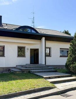 *** Provisionsfrei *** Architektenhaus mit Einliegerwohnung in bevorzugter Innenstadtlage - Crailsheim