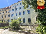 In Renovierung: Charmante Wohnung in zentraler Lage mit neuer Einbauküche - Dresden
