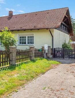 Provisionsfrei - Gepflegtes Einfamilienhaus auf großzügigem Grundstück mit Terrasse, Balkon und Pool - Aland