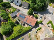 MG - Kernsaniertes Einfamilienhaus mit exklusivem Garten und Scheune - Schönenberg-Kübelberg