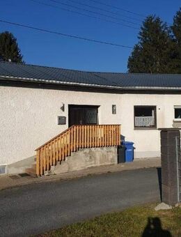 ** SCHÖNER BUNGALOW MIT ELW,ALLES AUF EINER EBENE BEHINDERTENGERECHT **** - Elbtal