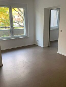 Seniorenfreundliche 2-Zimmerwohnung mit Aufzug und ebenerdiger Dusche - Leipzig