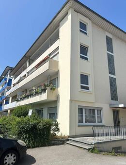 Mehrfamilienhaus in Singen mit Gewerbeeinheit - Singen (Hohentwiel)