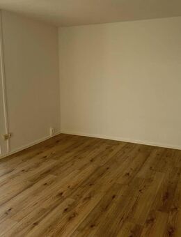 Mit Balkon und neu saniert! - Bad Dürrenberg