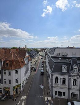 Charmante 4-Zimmer-Wohnung im Denkmal: Atemberaubender Ausblick und elegantes Ambiente warten auf Sie. - Hameln