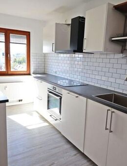 Ihr Logenplatz über der Stadt! 3-Zimmerwohnung in Sindelfingen - Sindelfingen