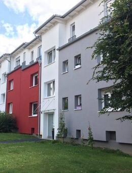 Hübsche 2-Zi.-Whg. mit Tageslichtbad und Balkon - Wuppertal