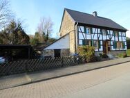 LIEBHABEROBJEKT: CHARMANTES FACHWERK AUF 1.274 m² GRUNDSTÜCK | WIT-STOCKUM - Witten