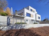 Moderne Villa im Bauhausstil mit Fahrstuhl, im malerischen Bad Blankenburg - Eleganz und Komfort am Thüringer Wald! - Bad Blankenburg