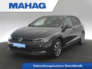 VW Golf, 2.0 TDI VIII ACTIVE ActiveInfoPro AppConnect Alu1lway, Jahr 2023 - München